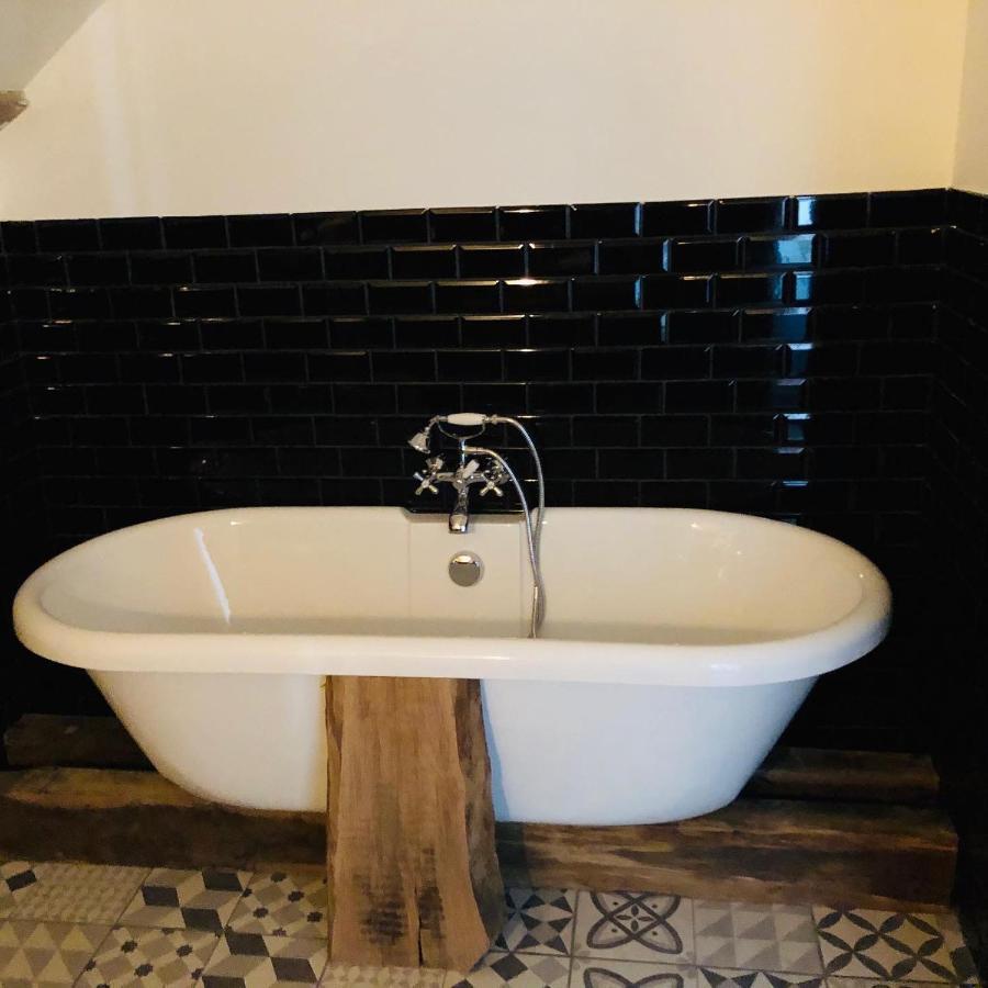 Chambre Du Parc Elevage Girbal La Chapelotte 外观 照片